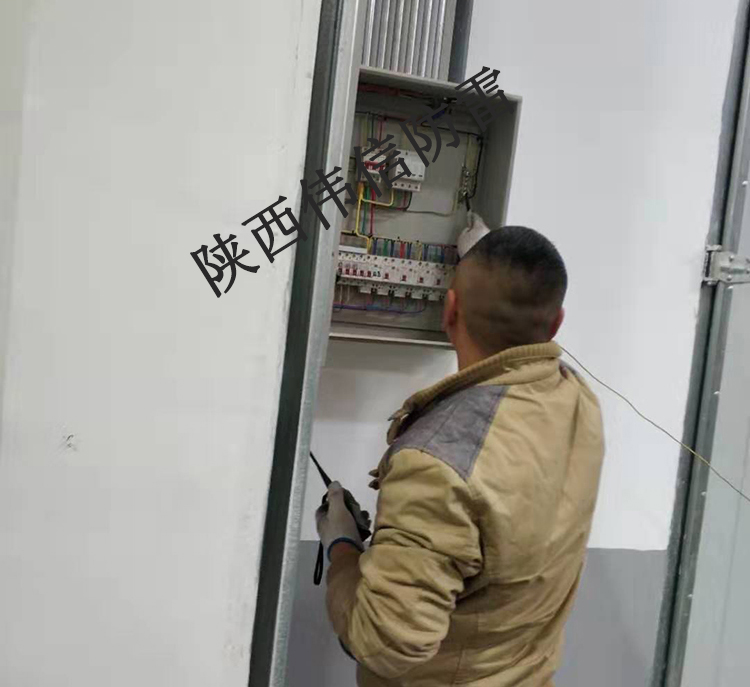 商洛商南縣運(yùn)通工貿(mào)綜合樓防雷檢測(cè)現(xiàn)場(chǎng)圖2
